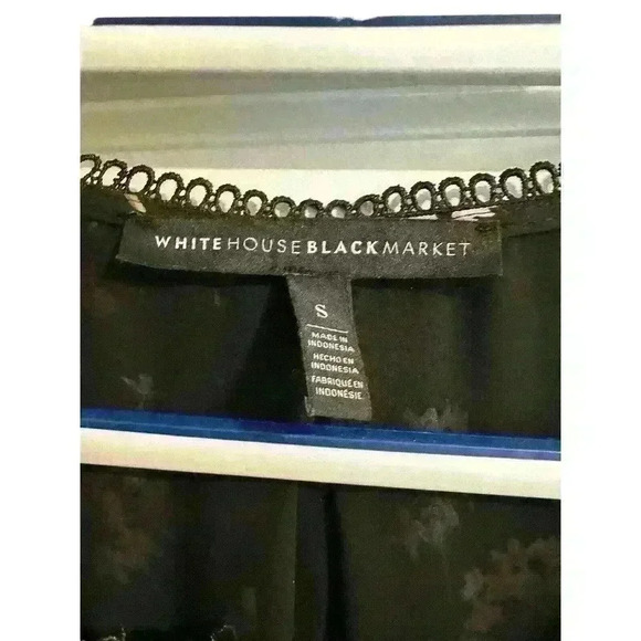 White House Black Market Floral Ruffle Hip Whimsigoth Blouse sz Small - Picture 8 of 8